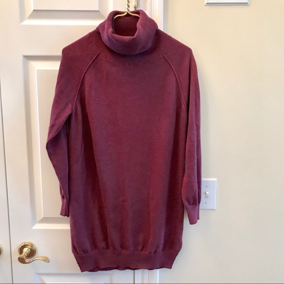 Lole Sweaters - Lole burgundy turtleneck tunic sweater MEDIUM